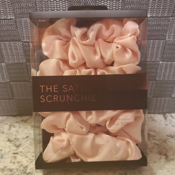 Kitsch The Satin pillowcase Set - Picture 2 of 8